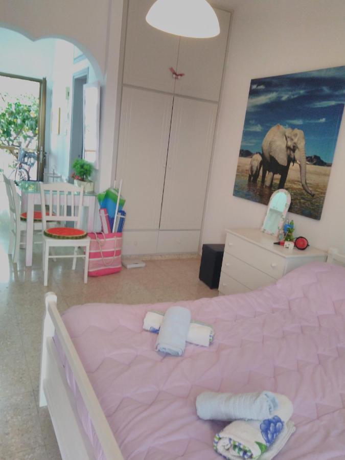 Yiota'S Cute Studio Paphos Exterior photo